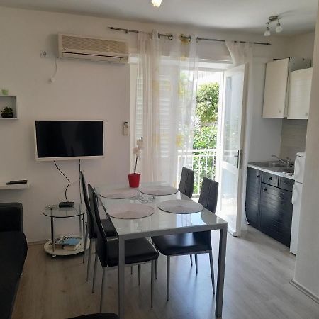 Apartment Roky ฮวาร์ ภายนอก รูปภาพ