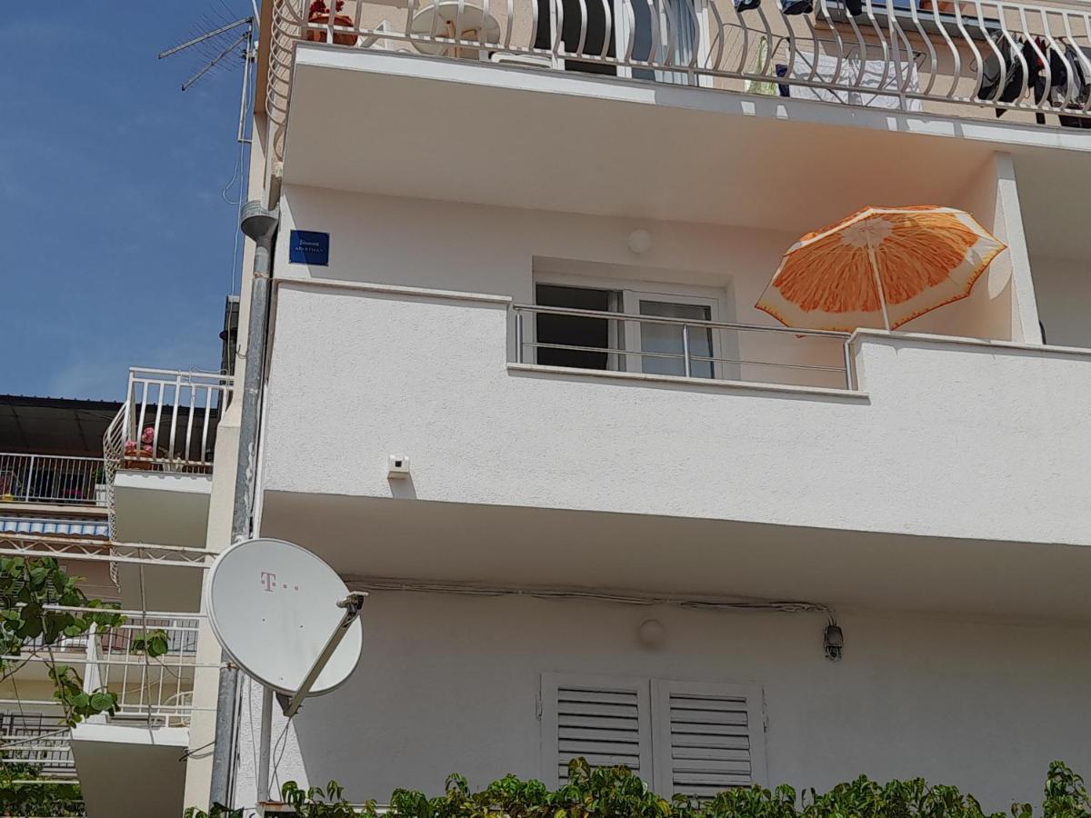 Apartment Roky ฮวาร์ ภายนอก รูปภาพ